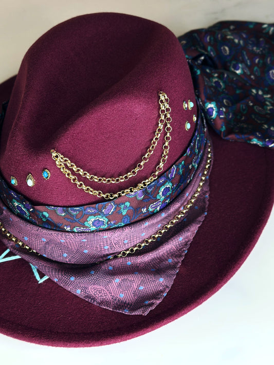 Fedora Hat Cherry foulard