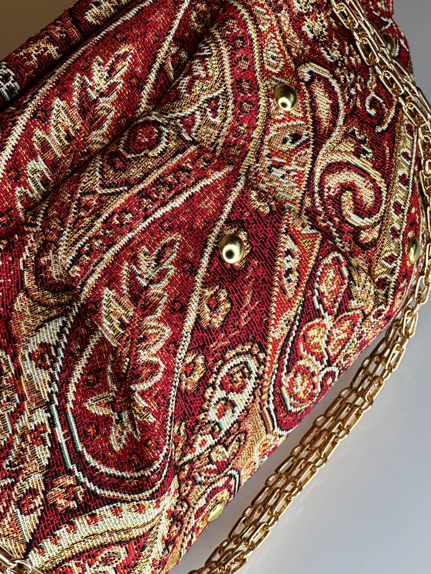 Puffy Bag Jacquard Red tessuto Ruj Heritage