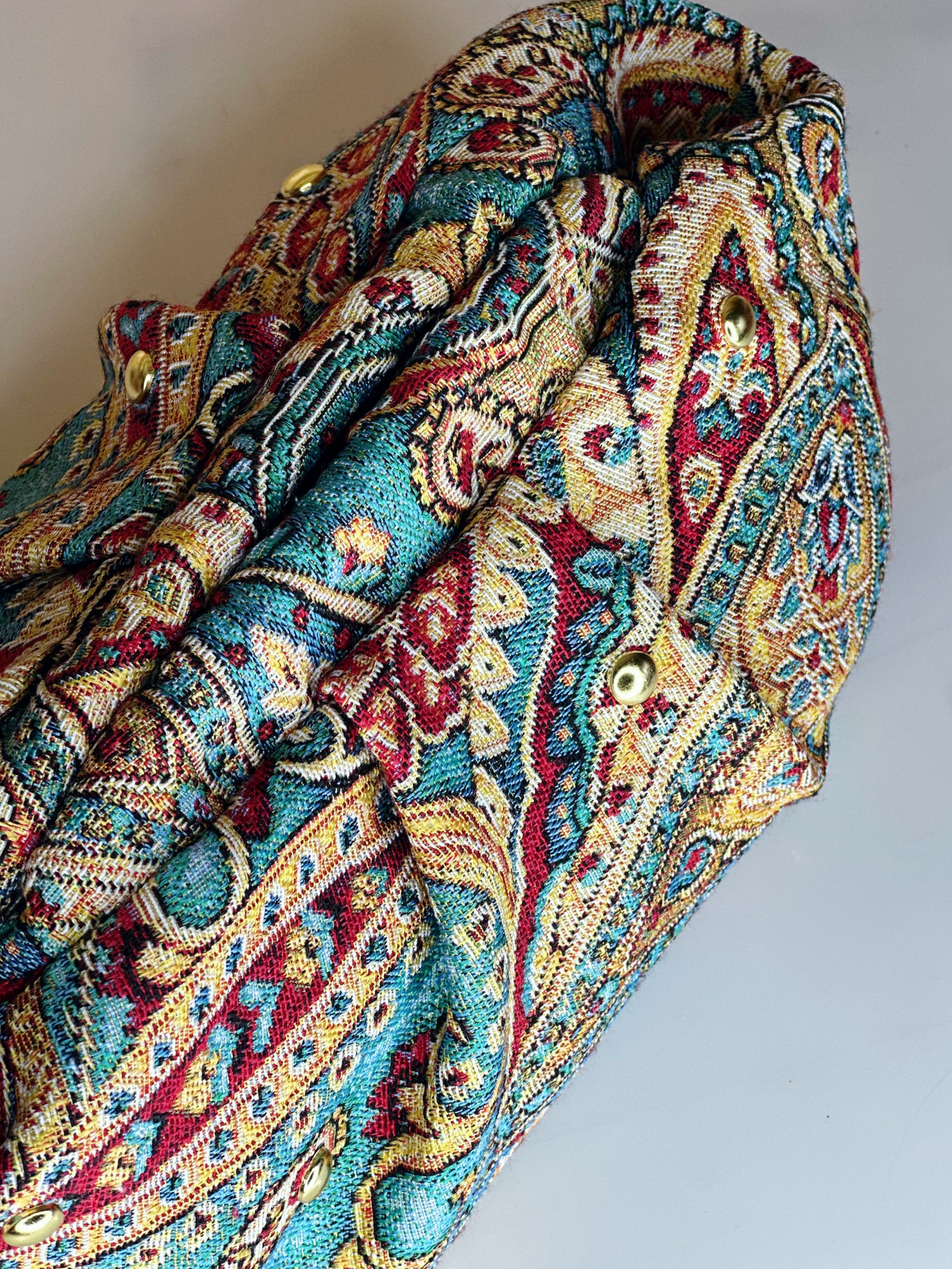 Puffy Bag Jacquard Paisley dettaglio Ruj Heritage
