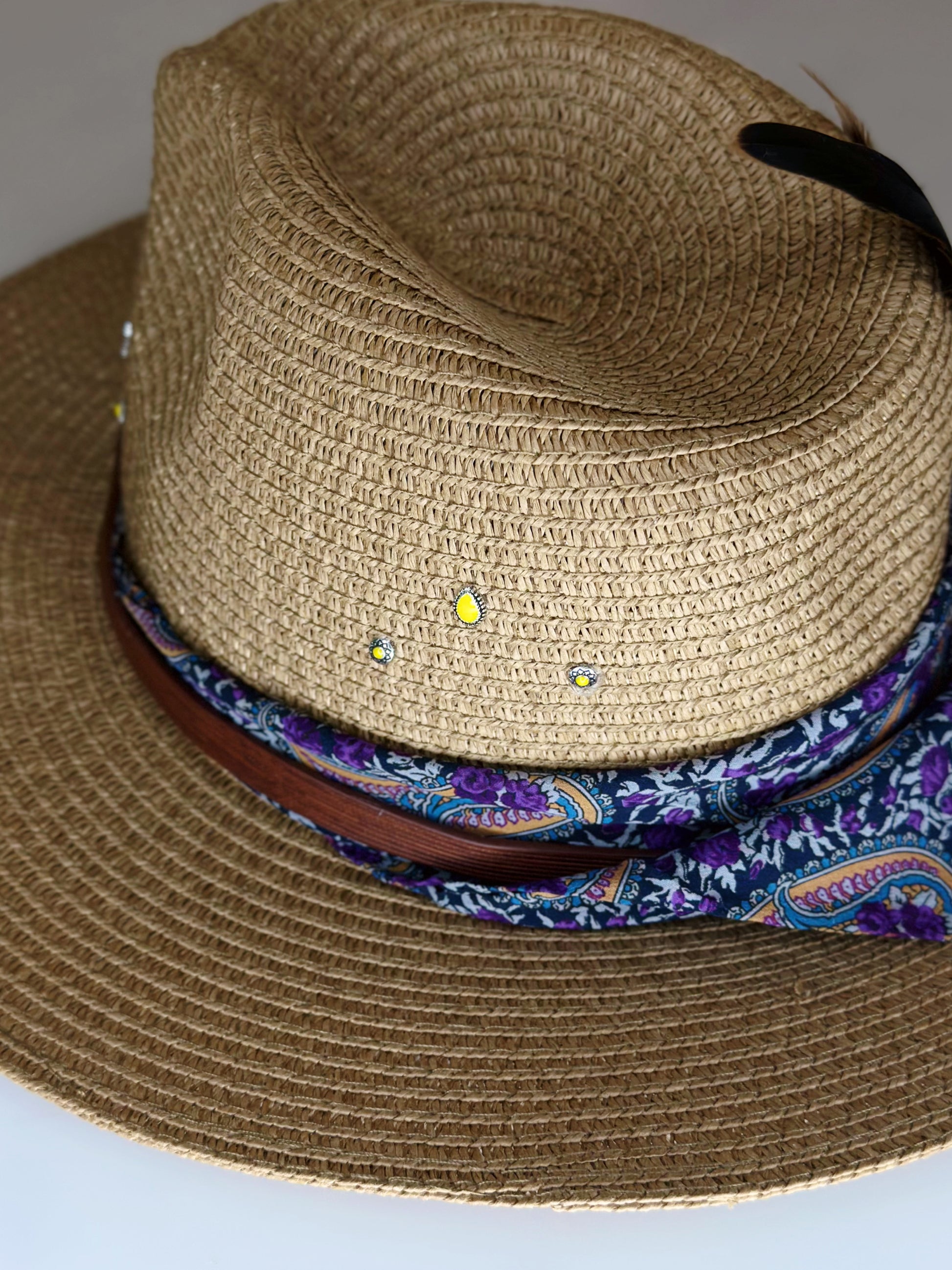 Cappello Fedora Paglia Paisley dettaglio pietre Ruj Heritage