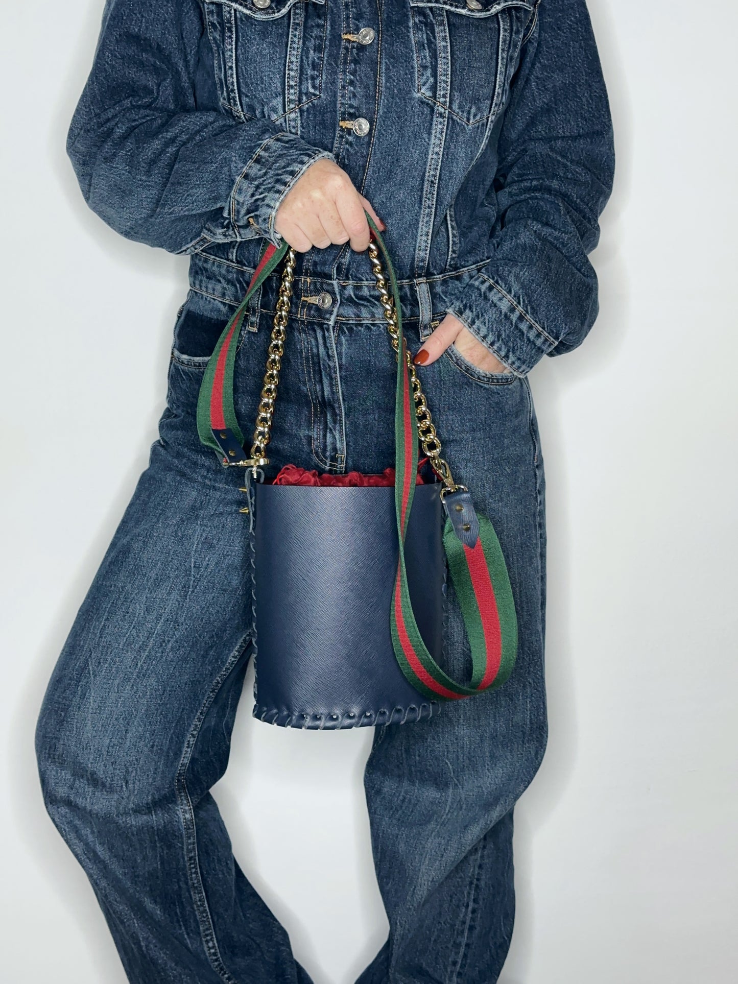 Bucket Bag Midnight Blue