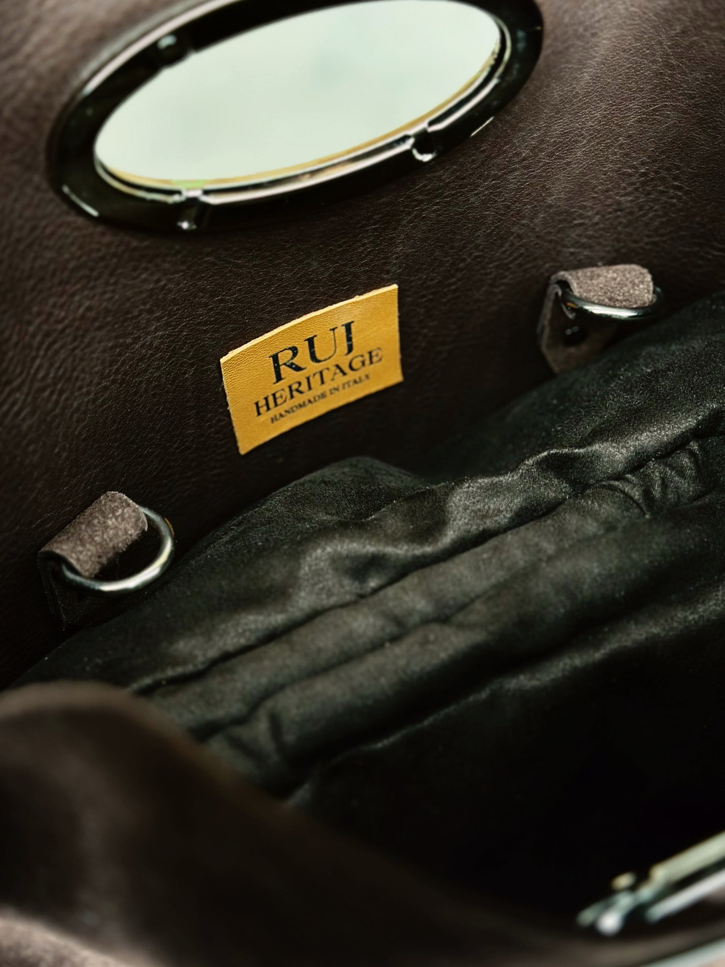 Madeleine Bag Suede Cioccolato