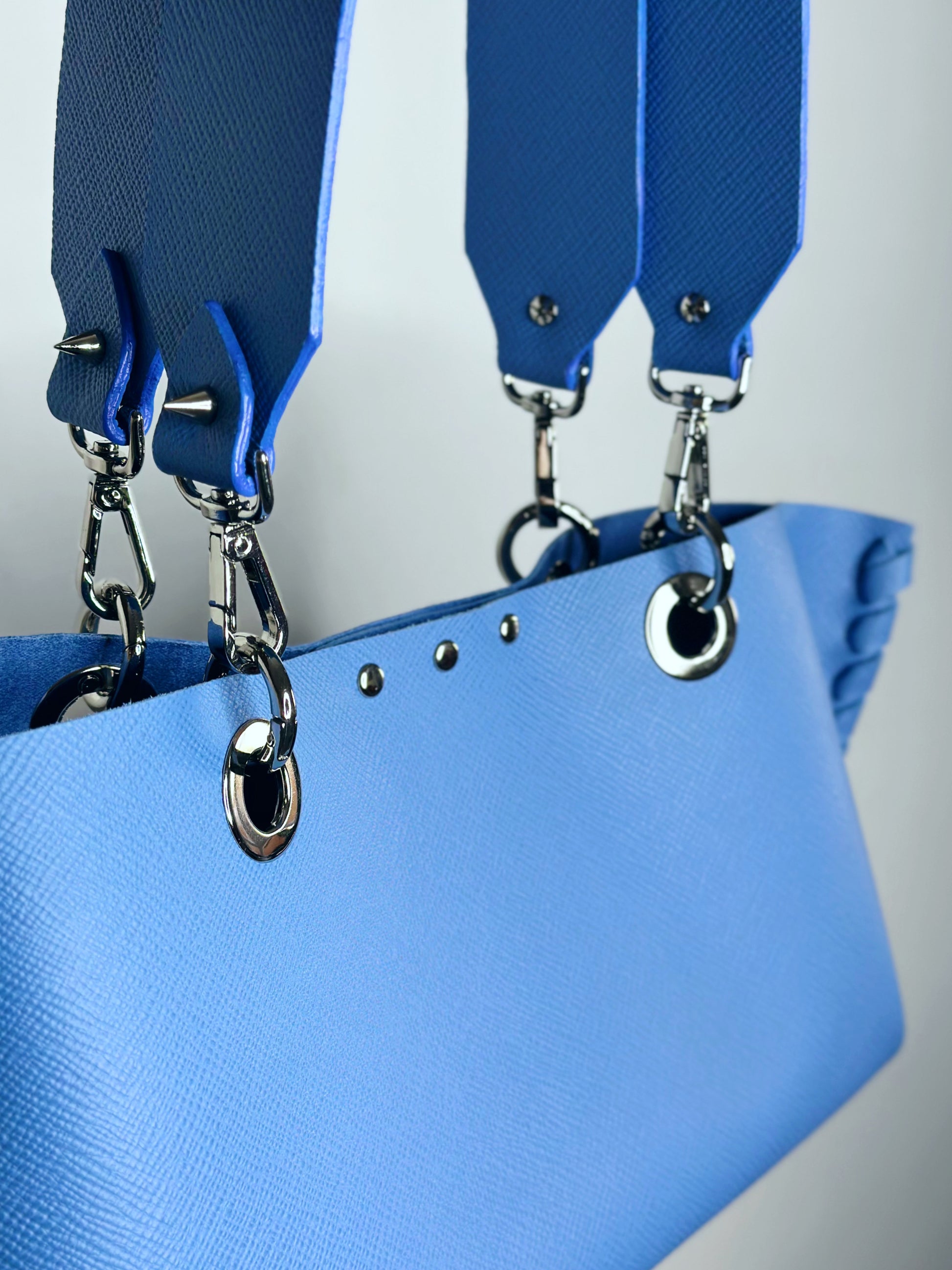 Borsa Mini Picnic celeste in pelle dettaglio Ruj Heritage