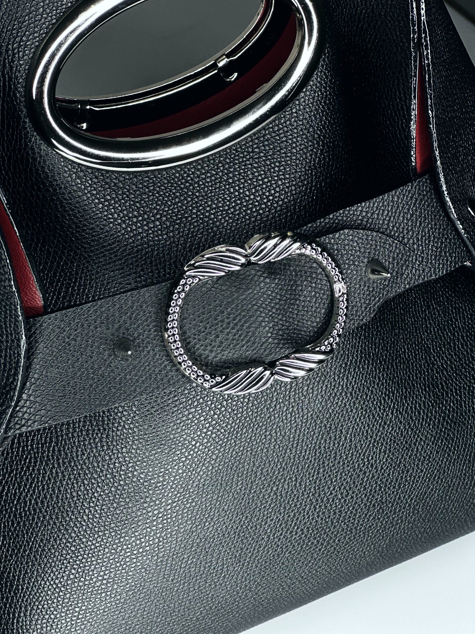 Borsa Madeleine nera in pelle fibbia Ruj Heritage