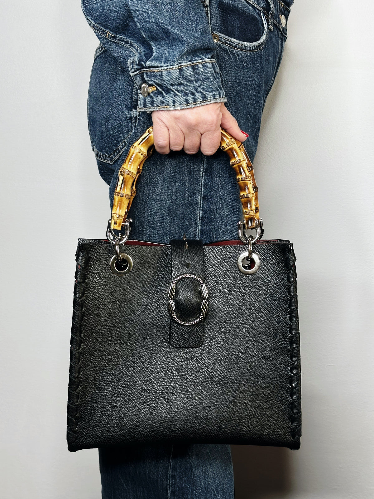 Bamboo Bag in pelle nera a mano Ruj Heritage