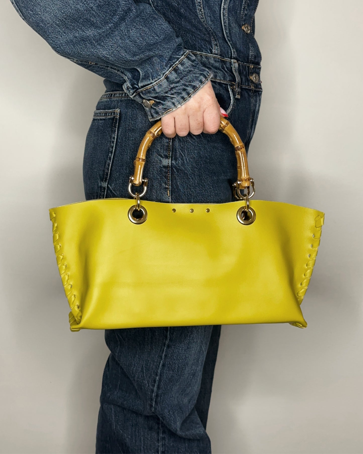 Borsa Mini Picnic Lime in pelle a mano bambù Ruj Heritage